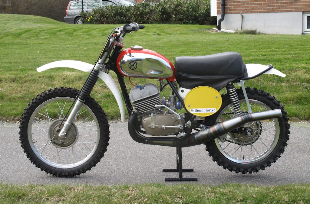 SOLD – 1965 CZ 360cc Type 969/0 Twin Port (400cc)