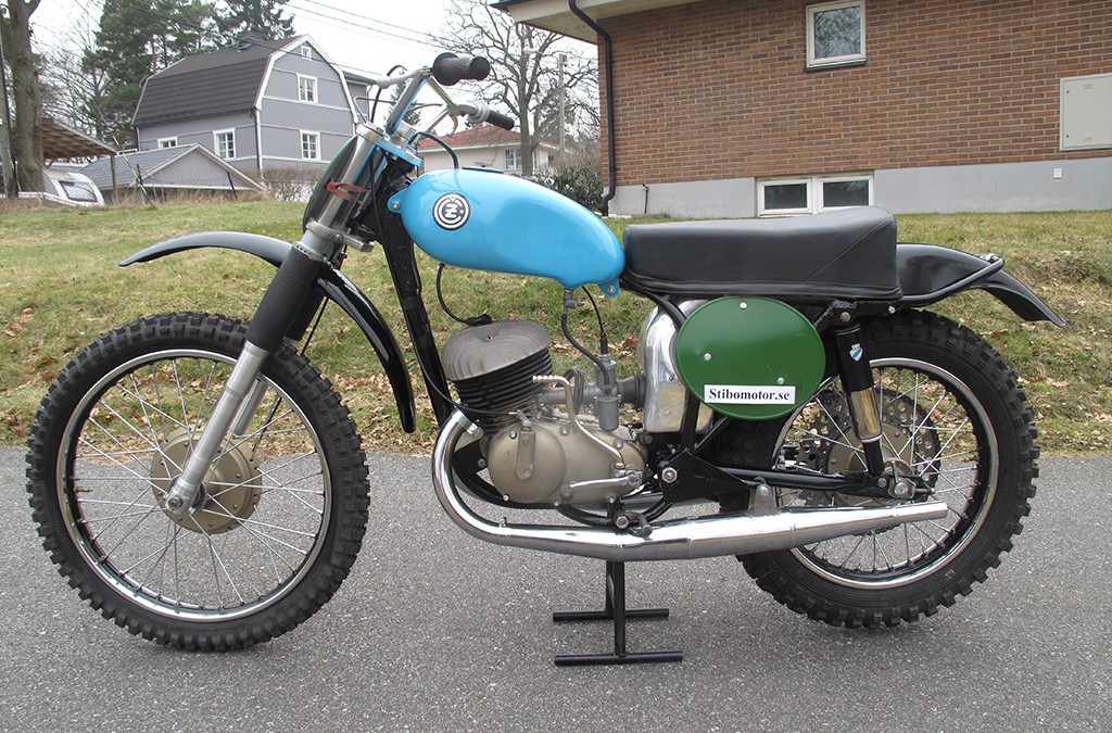 1964 CZ 250cc Type 968 Twin Pipe Magnesium Engine