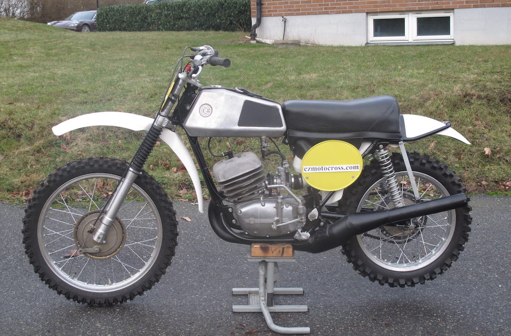 SÅLD 1973 CZ 400cc Type 981 Down Pipe Aluminium Tank